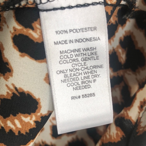 Express Button Down Shirt - Picture 5 of 5